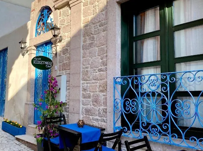 Rebetiko 酒店 Ayvalı