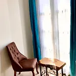 Отель Rebetiko *